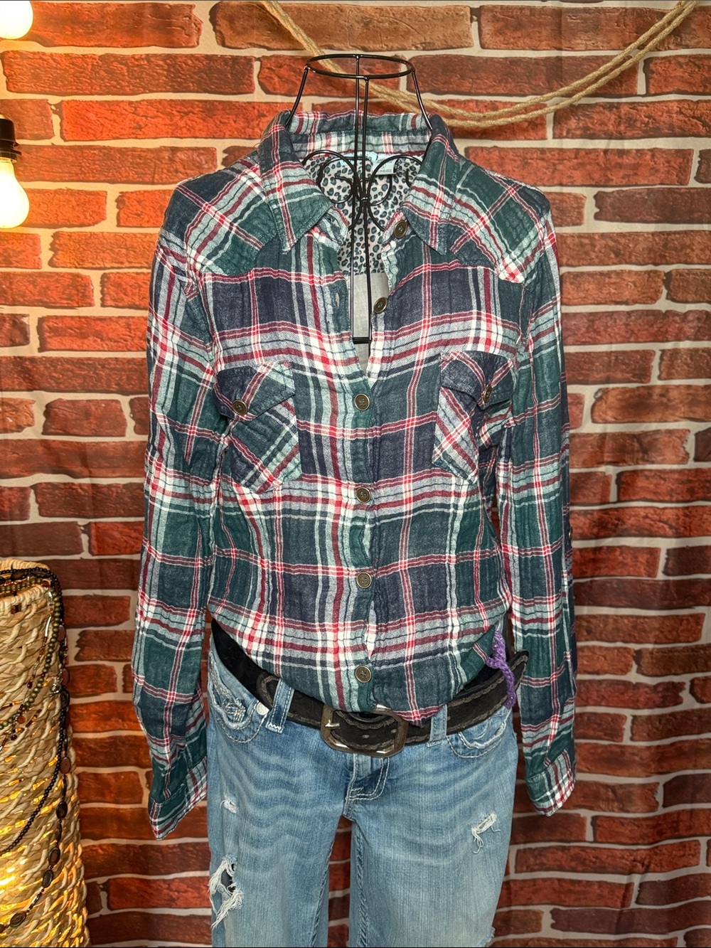 👚 Nostalgia Plaid Button-Up Shirt Y2K — Blue/Green/Red — Sz XL / D - Picture 2 of 11